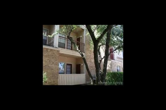 City Limits Apartments 95 Reviews Dallas Tx Apartments For Rent Apartmentratings C