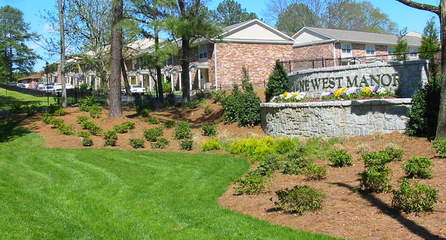 Towne West Manor Apartments - Atlanta GA