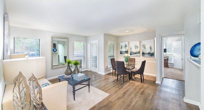 Lincoln On The Green 681 Reviews Memphis Tn Apartments For Rent Apartmentratings C