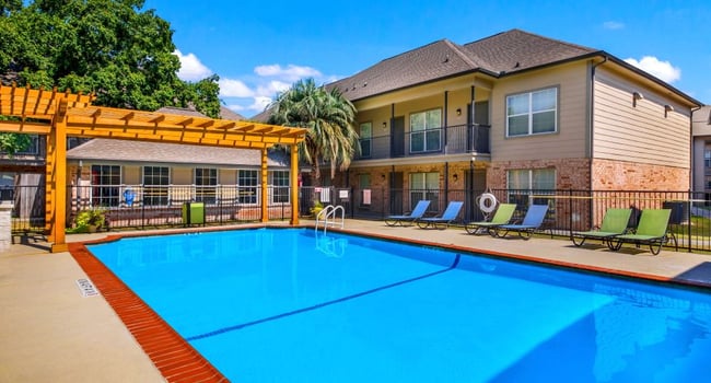 Heritage at Hillcrest - 77 Reviews | Austin, TX Apartments for Rent ...