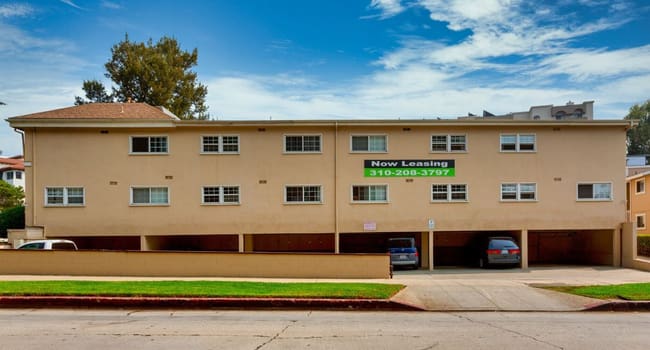 Strathmore Arms Apartments - Los Angeles CA