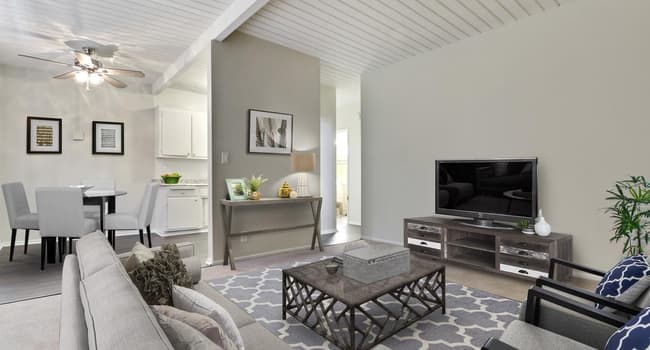Magnolia Villa Apartments - Sherman Oaks CA