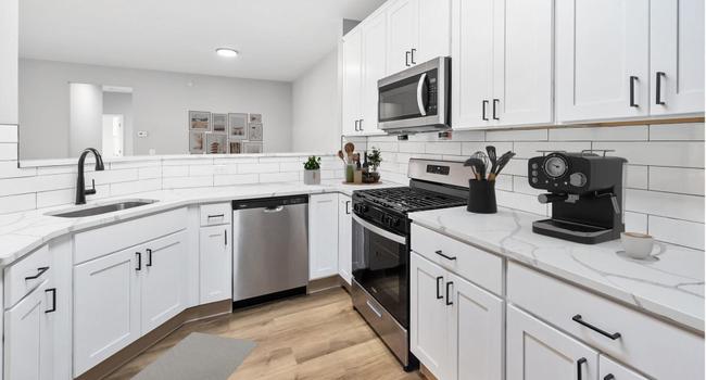 Aspen Court Apartments Reviews Piscataway NJ 2800 New Brunswick