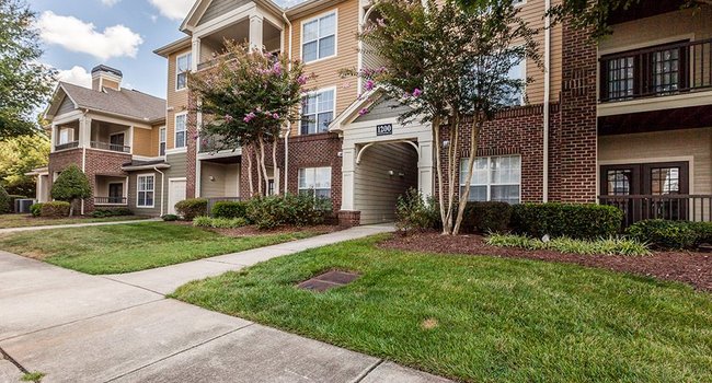 Arium Weston 241 Reviews Morrisville Nc Apartments For Rent Apartmentratings C