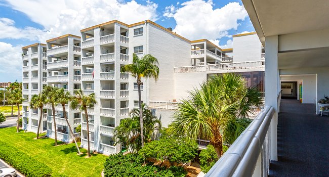 Gull Harbor - 74 Reviews | Redington Beach, FL Apartments for Rent