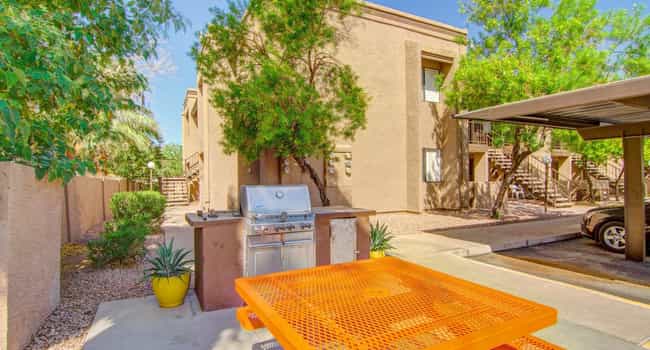 Solano Park Apartments - Phoenix AZ