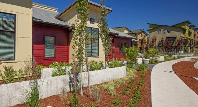 The Tennyson at Crescent Village Apartments 58 Reviews