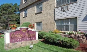 Golden Nugget Apartments - Englewood CO