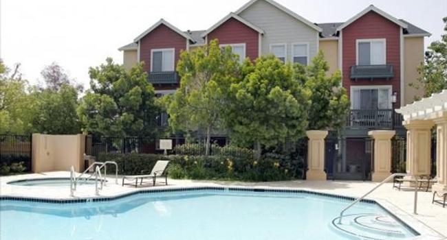 Artisan Square Townhomes 14 Reviews Northridge Ca Apartments For Rent Apartmentratings C Artisan Square Townhomes 14 Reviews Northridge Ca Apartments For Rent Apartmentratings C