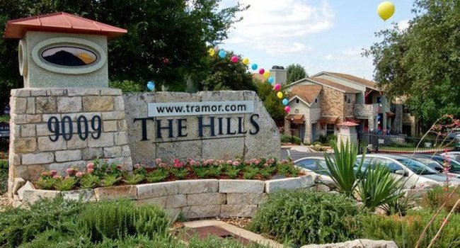 Tramor At The Hills 119 Reviews Austin Tx Apartments For Rent