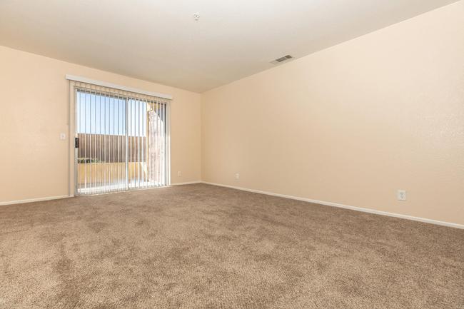 Desert Heights Apartments - 32 Reviews | Barstow, CA Apartments for