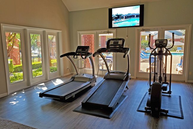 The Reserve at Central Park - 64 Reviews | Bedford, TX Apartments for Rent | ApartmentRatings©