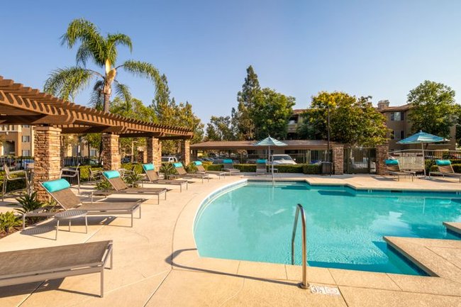 Avila at Rancho Santa Margarita Apartments - 230 Reviews | Rancho Santa