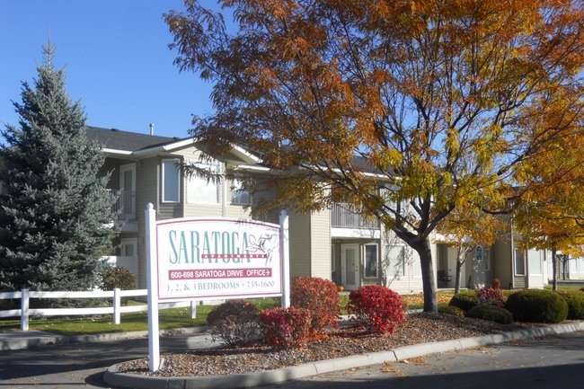 Saratoga Apartments 15 Reviews Twin Falls Id Apartments