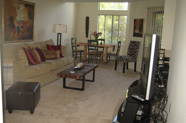 Elan At River Oaks 603 Reviews San Jose Ca Apartments For Rent Resident Photo Of Elan At River Oaks In San Jose Ca