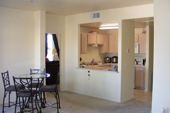 Island Palms Apartments - 187 Reviews | Mesa, AZ Apartments for Rent